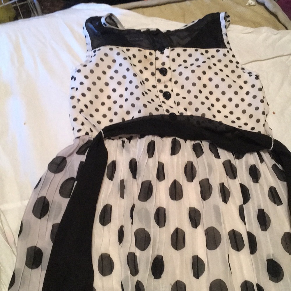 Childrens poke a dot dress